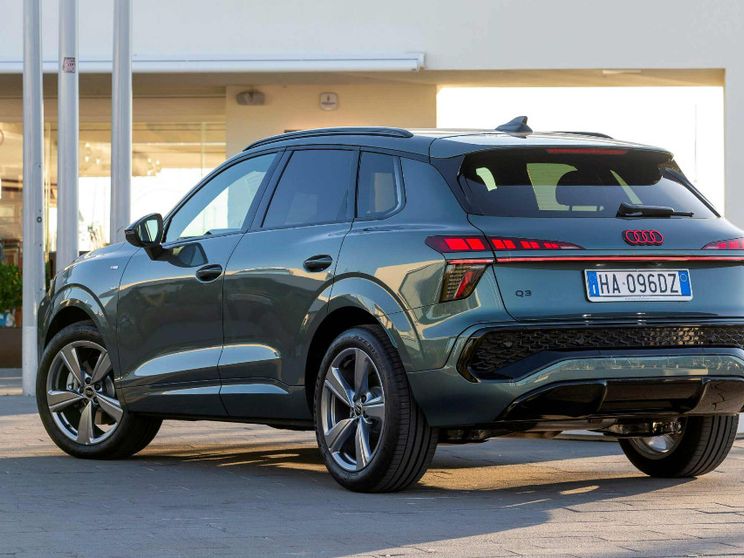 La nuova Audi Q3 costa meno della precedente: è un segnale per il mercato