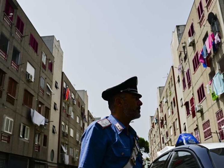 Paura, ansia, emulazione: ecco a cosa servono le "stese" della camorra