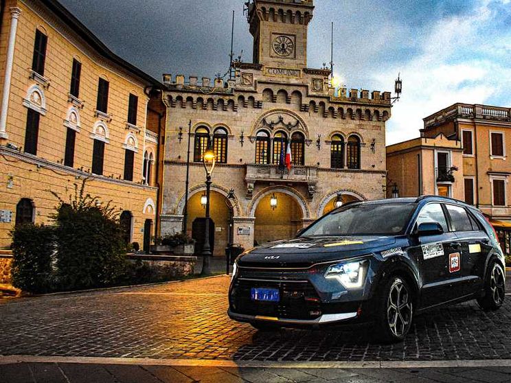 Alla Roma EcoRace con la Kia Niro Tri-Fuel: ecco come è andata