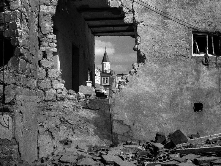 Quando la religione divide: dalla Nigeria al Libano, storie di “Fede e guerra”