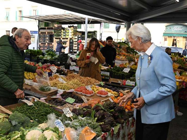 Che cosa ci faceva la presidente della Bce al mercato a Firenze
