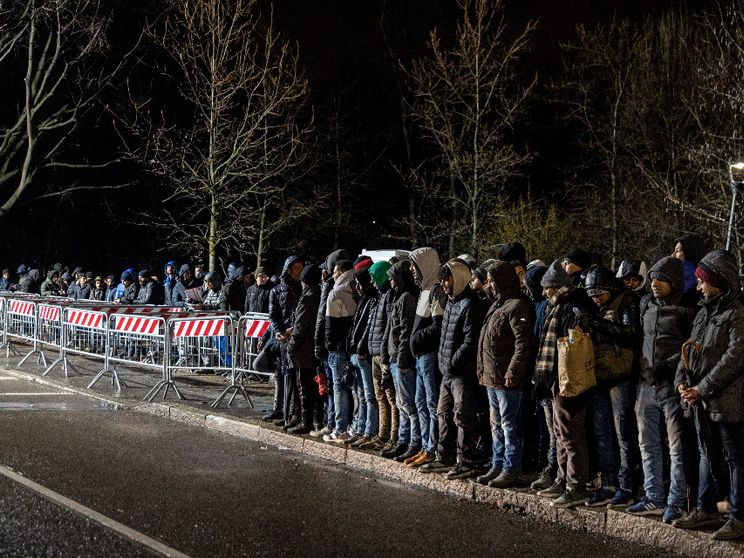 Cittadini extra Ue, Istat: diminuiscono gli arrivi ucraini