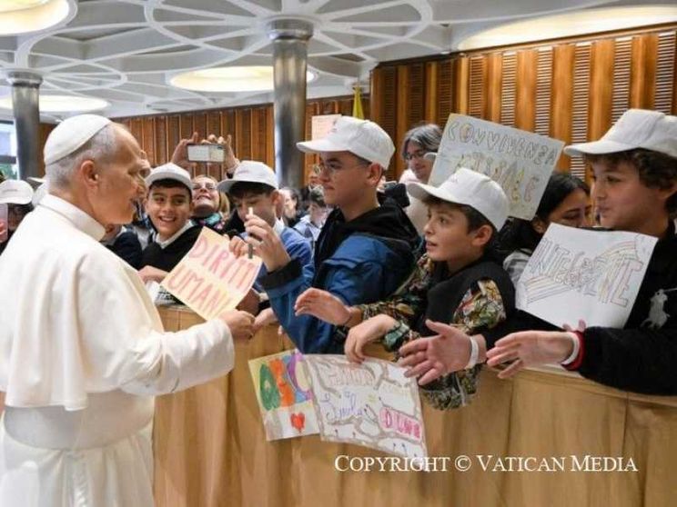 Educazione e pace: cosa ha detto il Papa agli studenti