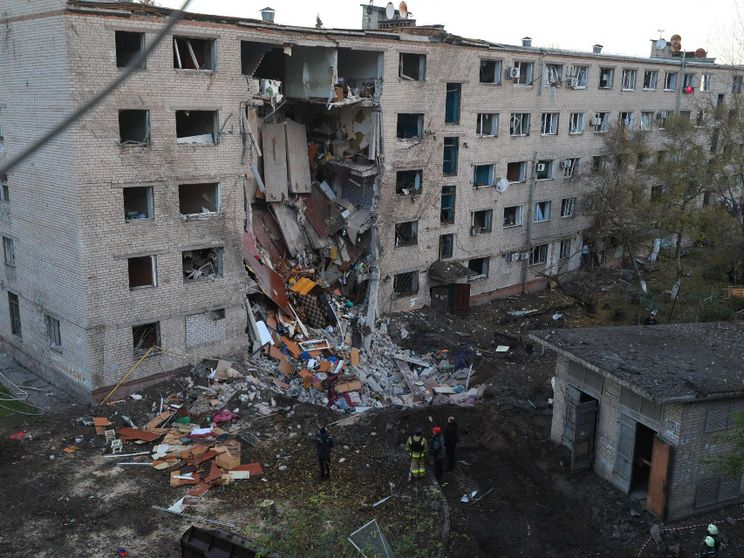 Missili, droni e propaganda: la tregua a Kiev resta un miraggio