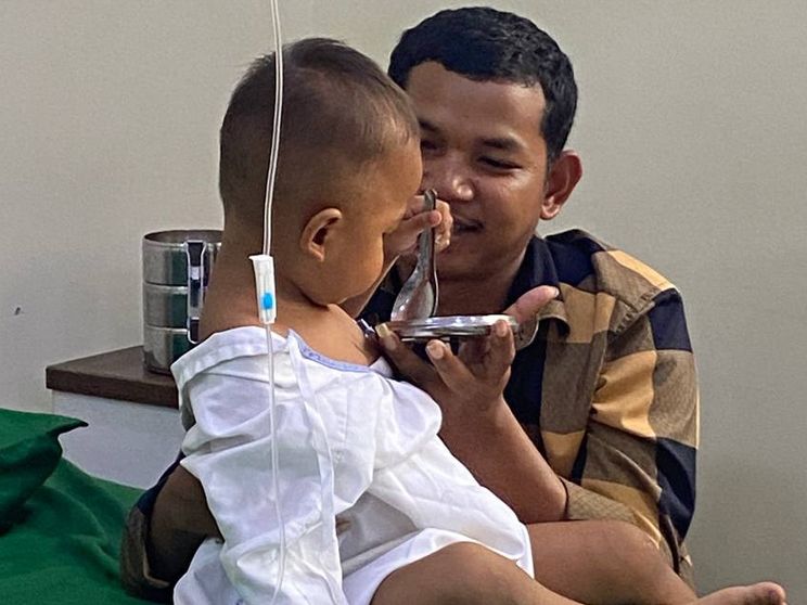 Uno dei bambini curati durante l'ultima missione dei medici del Bambino Gesù in Cambogia. Ufficio stampa Bambino Gesù