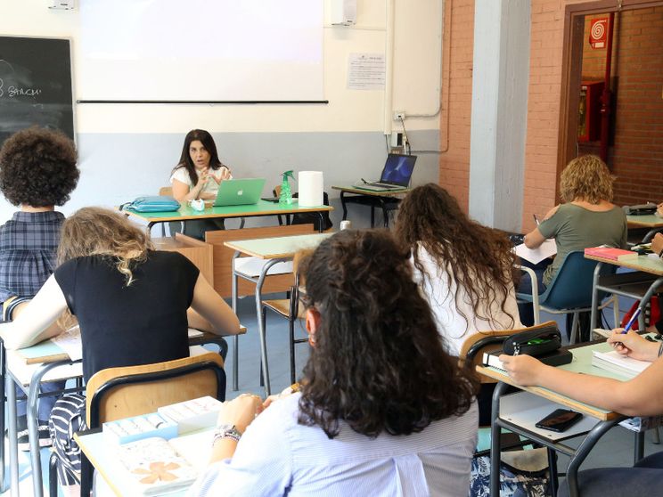 L'IA rimanda i prof a scuola: il 60% delle competenze sarà "ridefinito"
