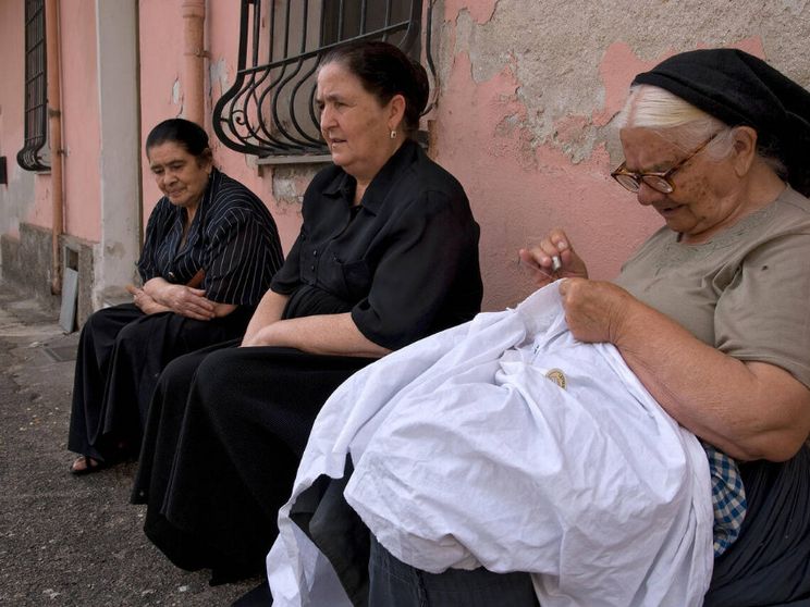 Il segreto dei centenari di Arzachena è la famiglia