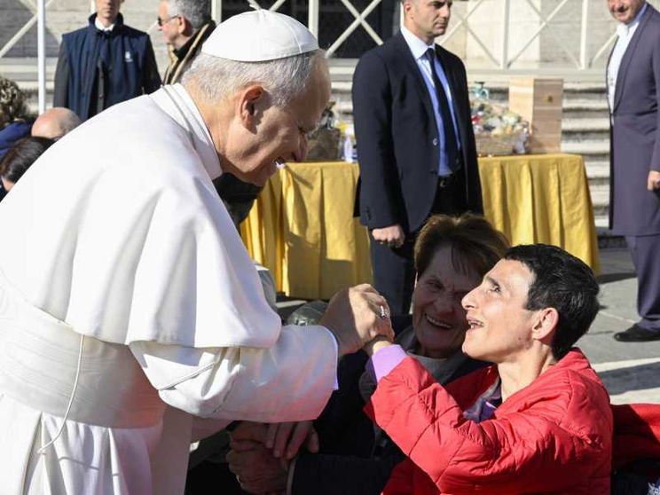 Il Papa sull'IA: «La dignità umana rimanga la priorità assoluta»