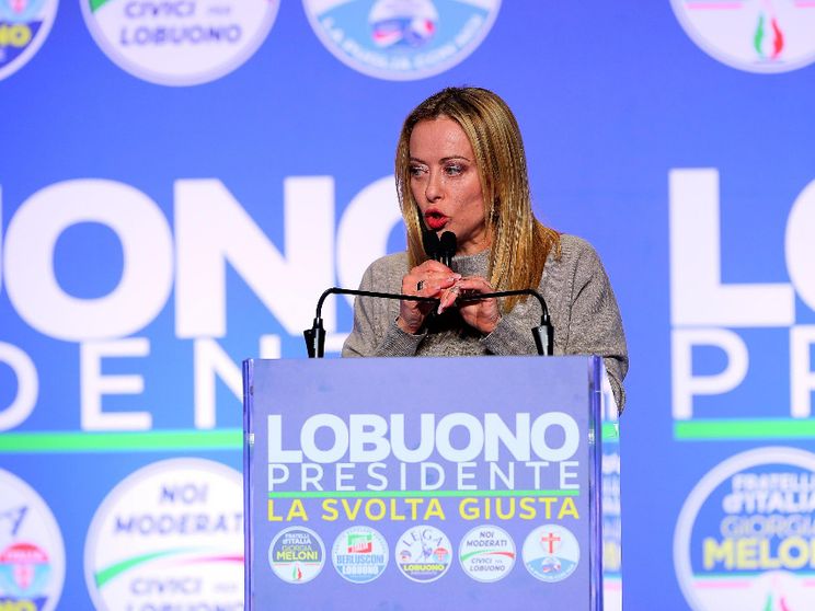 «Il governo Meloni ha fatto un regalo ai ricchi». Vero o falso?