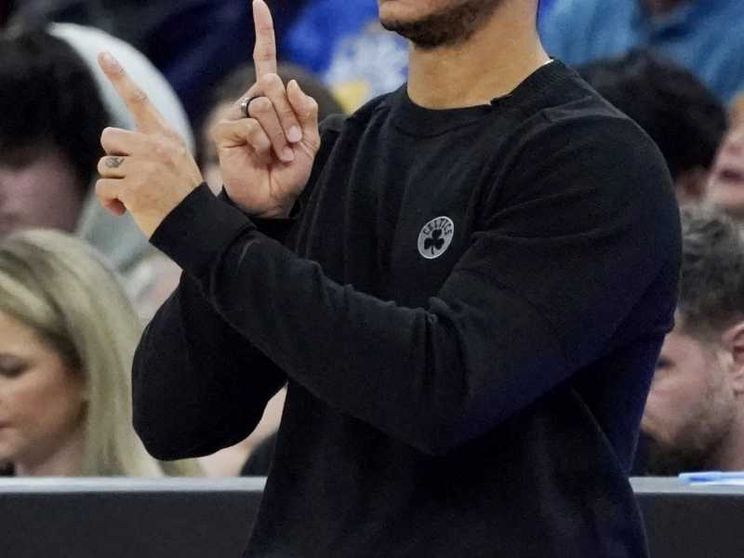 Un diacono per la Nba: il sogno di Joe Mazzulla, coach dei Boston Celtics
