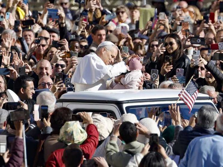 Il Papa: odio, guerre, inutili stragi. Niente è meglio della pace