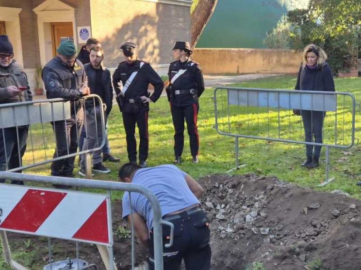 A Roma si sta cercando il corpo del giudice Adinolfi, scomparso nel 1994