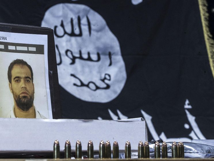 Che fine ha fatto l'Isis 10 anni dopo il Bataclan?  Ha solo cambiato faccia