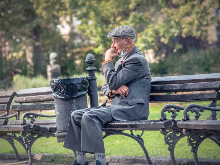 La povertà cambia e spesso il problema non sono i soldi