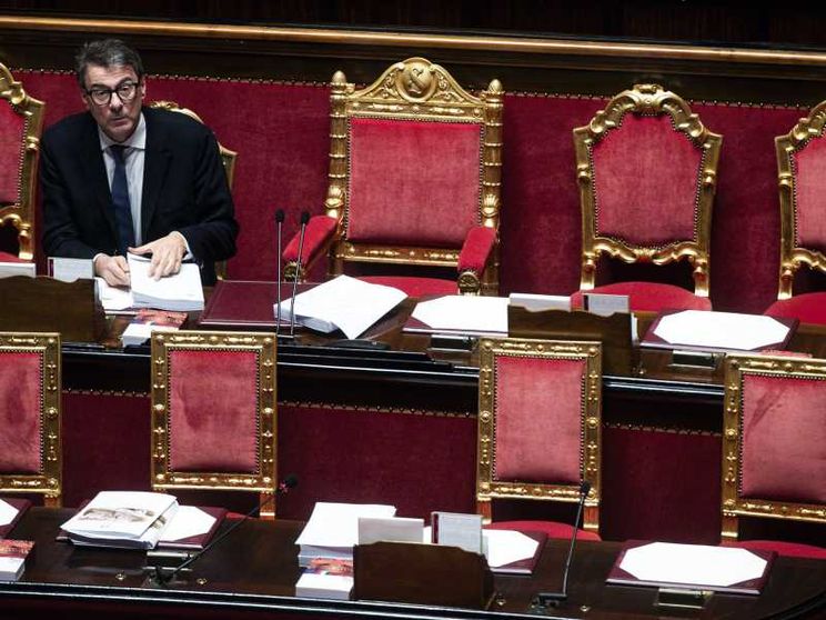 Sanatoria, Cpr, nuovi nati: come può cambiare la Manovra