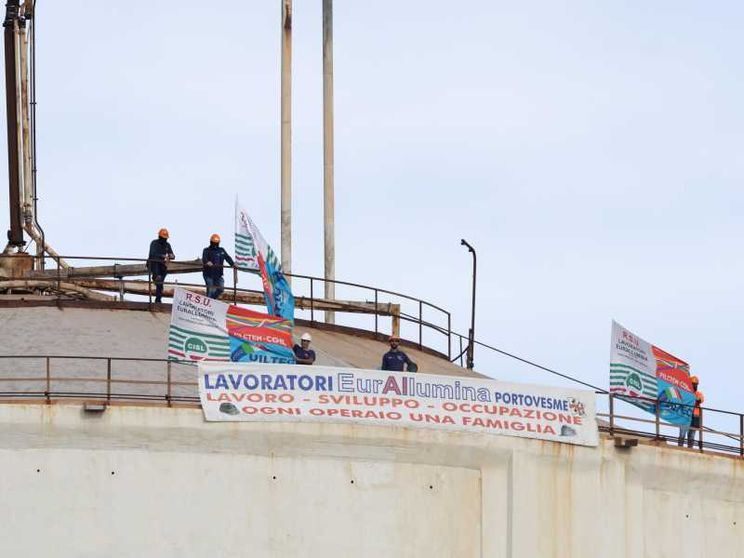 Il futuro del Sulcis si gioca anche sul tetto dei silos