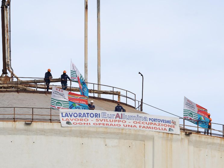 Il futuro del Sulcis si gioca anche sul tetto dei silos