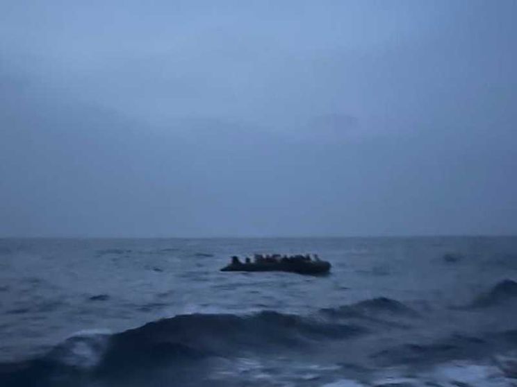 La nave Ong Louise Michel soccorre 50 migranti