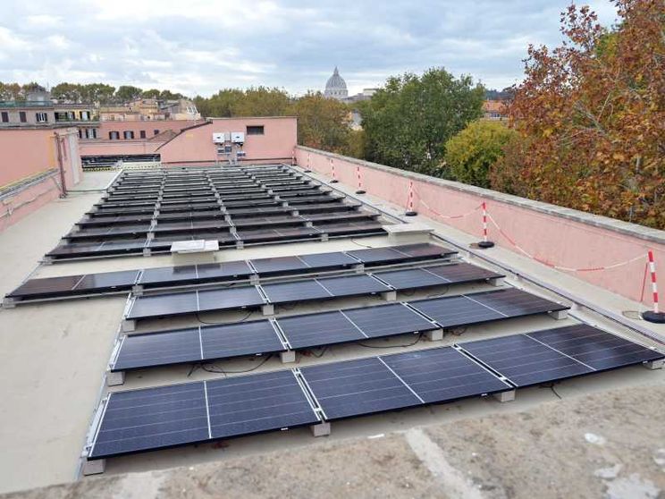 Perché i progetti delle comunità energetiche sono a rischio in tutta Italia