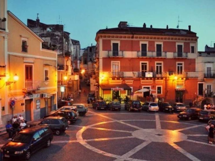 Il paese nel Foggiano che è rinato grazie a Pnrr e migranti