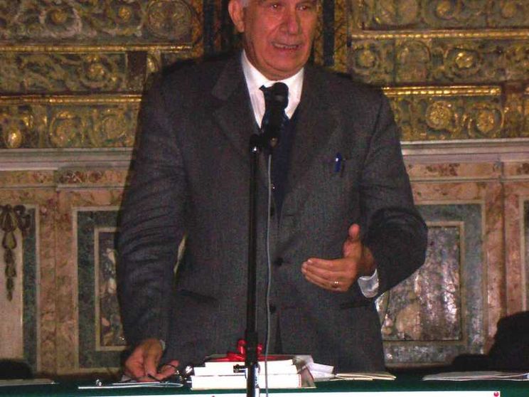 «La luce di Carlo Casini per le nostre periferie»