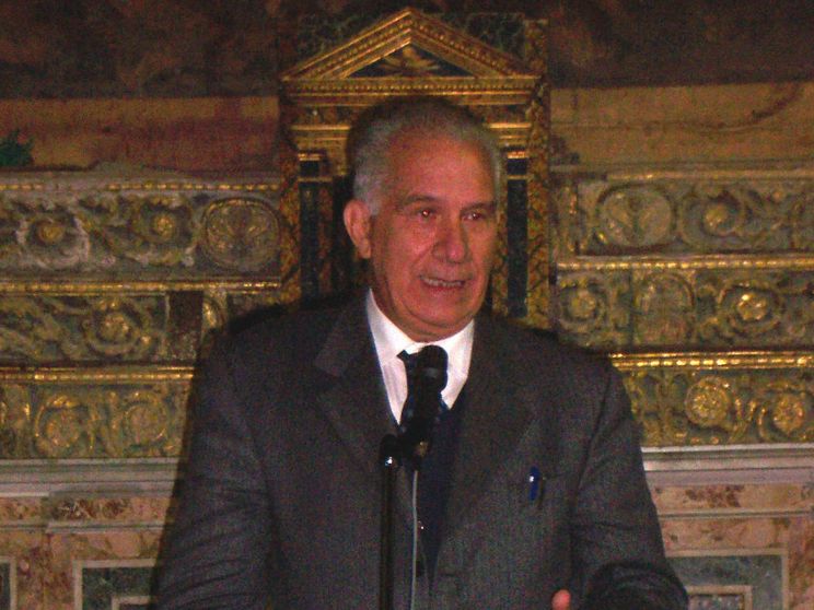 «La luce di Carlo Casini per le nostre periferie»