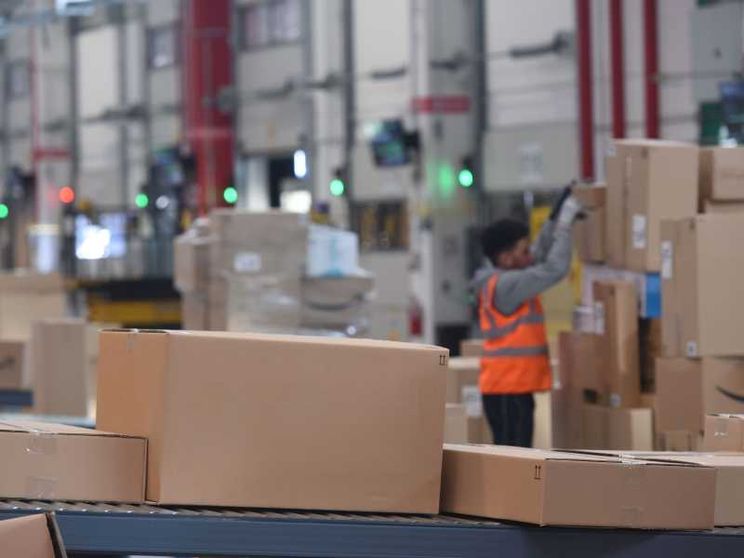 L'Italia in pressing sull'Europa per tassare i mini-pacchi