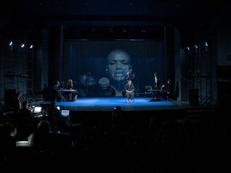 Il Kosovo cerca pace con il teatro