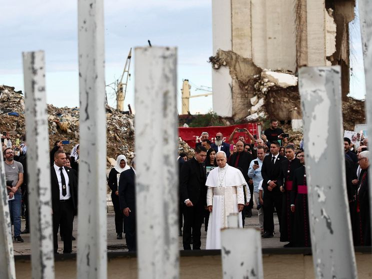Il Papa dal Libano: cessino gli attacchi. La lotta armata non porta a nulla