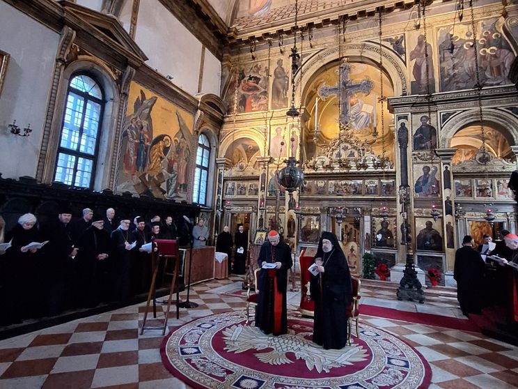 Zuppi: un simposio con tutte le Chiese cristiane a gennaio