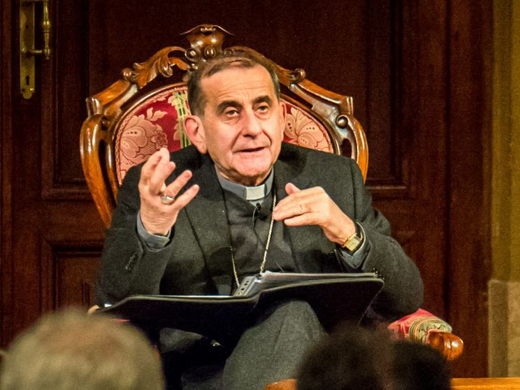 Delpini: perché generare figli da benedizione è diventato un fastidio