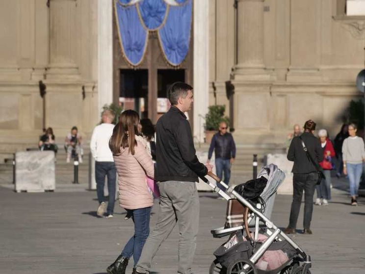 L'Europa toglie i fondi alle associazioni familiari cattoliche