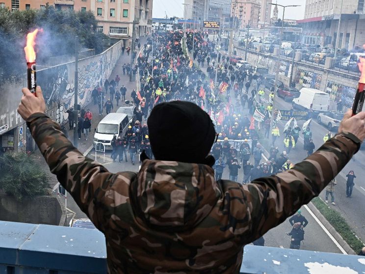 Perché Genova (con l'ex Ilva) oggi è il cuore della protesta dei lavoratori