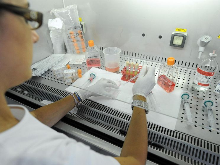 Screening genetici alla nascita: una sfida scientifica ed etica