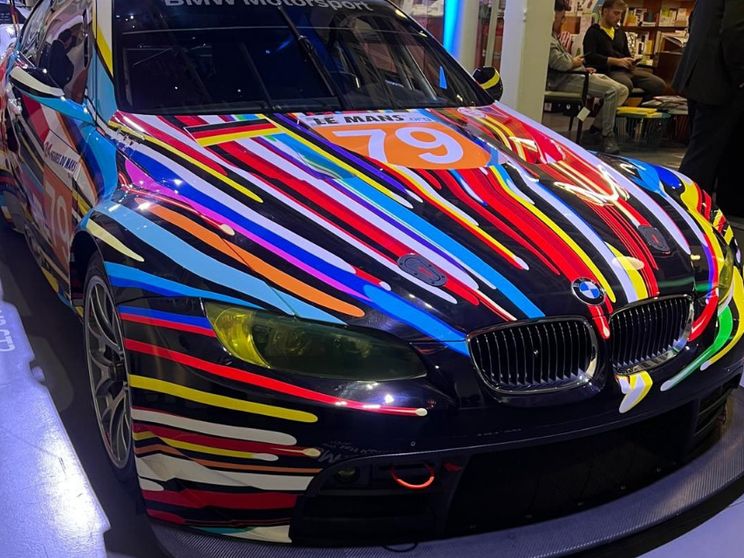 Arte e motori: quando l'auto diventa una scultura in movimento