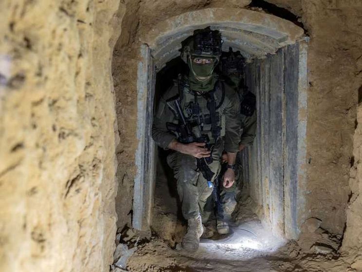 Hamas è stato colpito ma non affondato: ora è al bivio tra politica e lotta armata