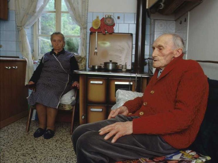 Una vecchiaia degna per tutti è anche restare a casa propria