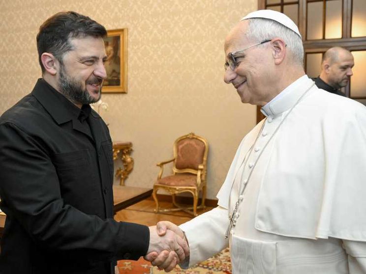 Il dialogo per la pace, il rientro dei bambini: cosa si sono detti il Papa e Zelensky