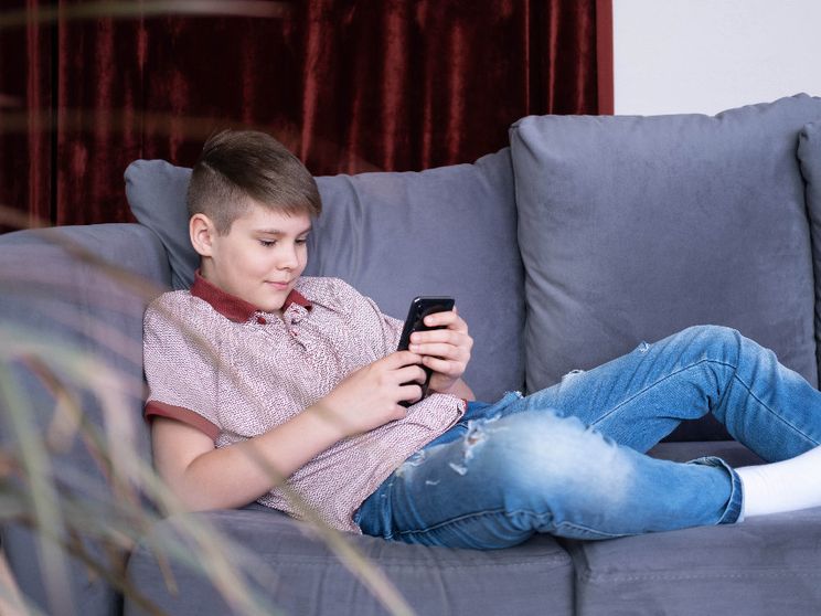 La trappola dei social è reale: l’Australia interviene, e l'Italia?