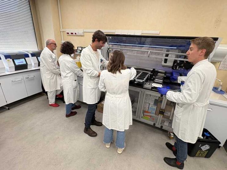 Il nuovo laboratorio per la biopsia liquida. Foto Gemelli