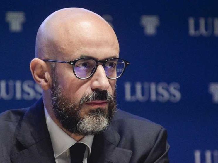 Mosca: 15 anni di carcere per il giudice italiano Aitala. Aveva ordinato l’arresto di Putin