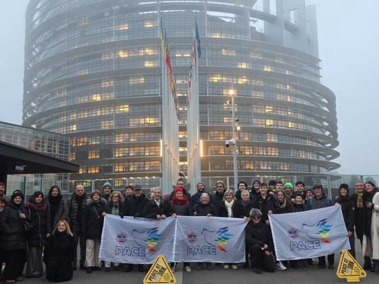 «Commissario ad hoc e corridoi comuni»: le Acli chiedono all’Europa sforzi di pace