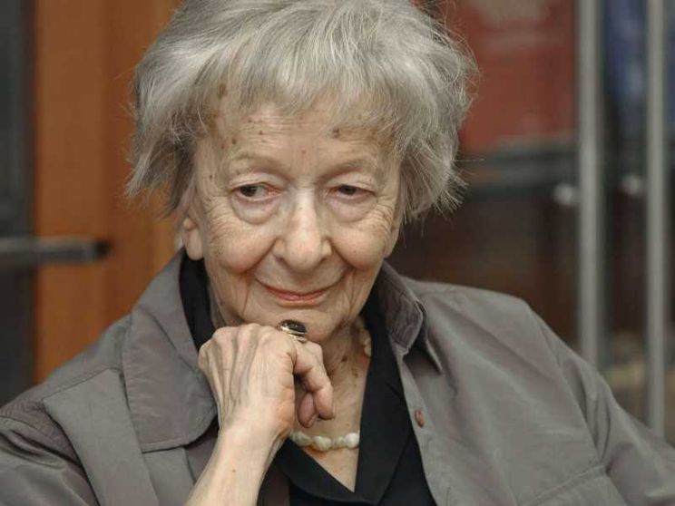Wisława Szymborska, comunista pentita