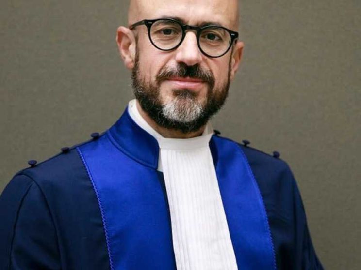 Difendere il giudice Aitala per difendere il diritto internazionale