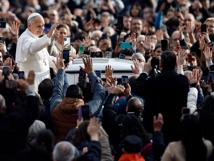 Il Papa: «Il tesoro è nel cuore, non nelle casseforti della Terra»