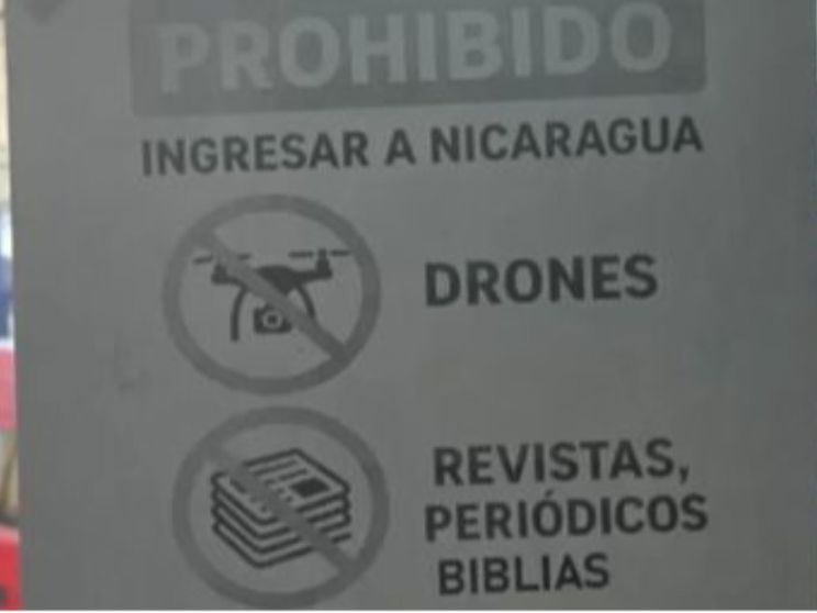 Nicaragua, stop a Bibbie e giornali alle frontiere