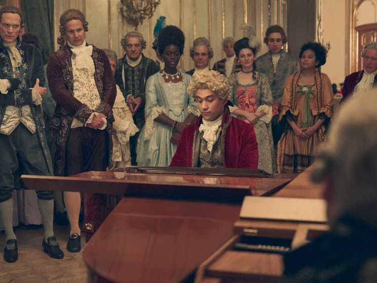 "Amadeus": nella nuova serie Sky il genio e il silenzio di Dio