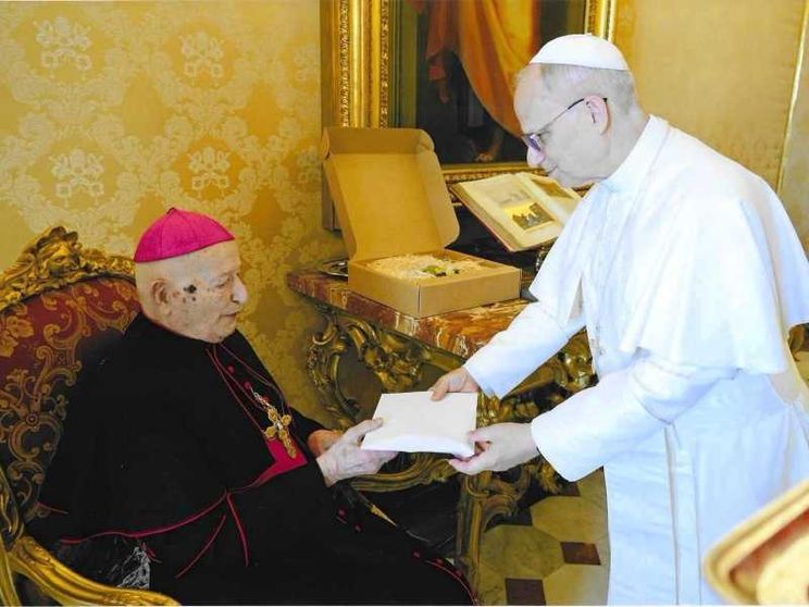 Il vescovo più longevo d'Italia (101 anni) si racconta