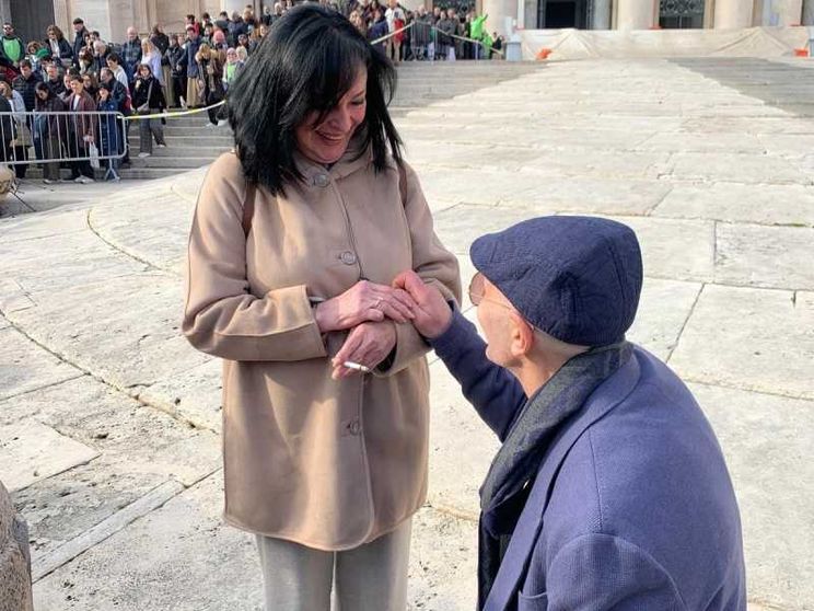 Raffaele, detenuto, e quel "sì" di Patrizia sul sagrato di San Pietro