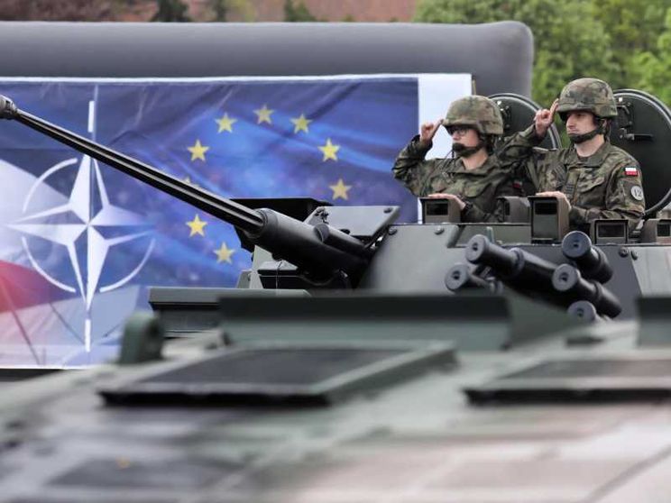 Meno diplomazia, più armi: il 2025 è stato l'anno della guerra